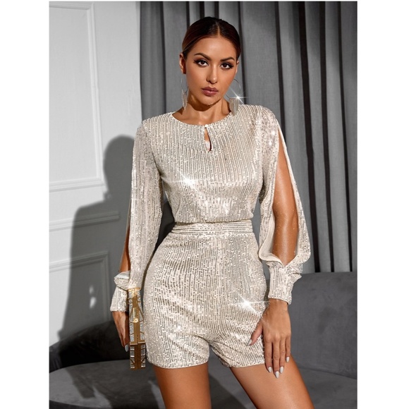 Sequin Detail Short Romper Champagne Split Long Sleeves - Picture 3 of 7